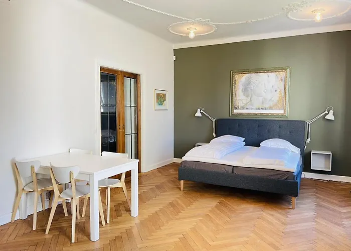 Aday - Frederikshavn City Center - Luxurious Room