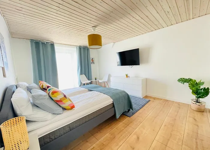 Aday - Frederikshavn City Center - Charming Double Room